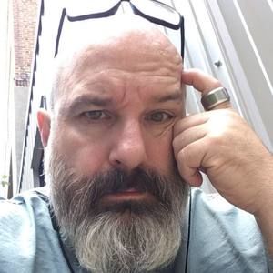 Meet your Posher, Richard